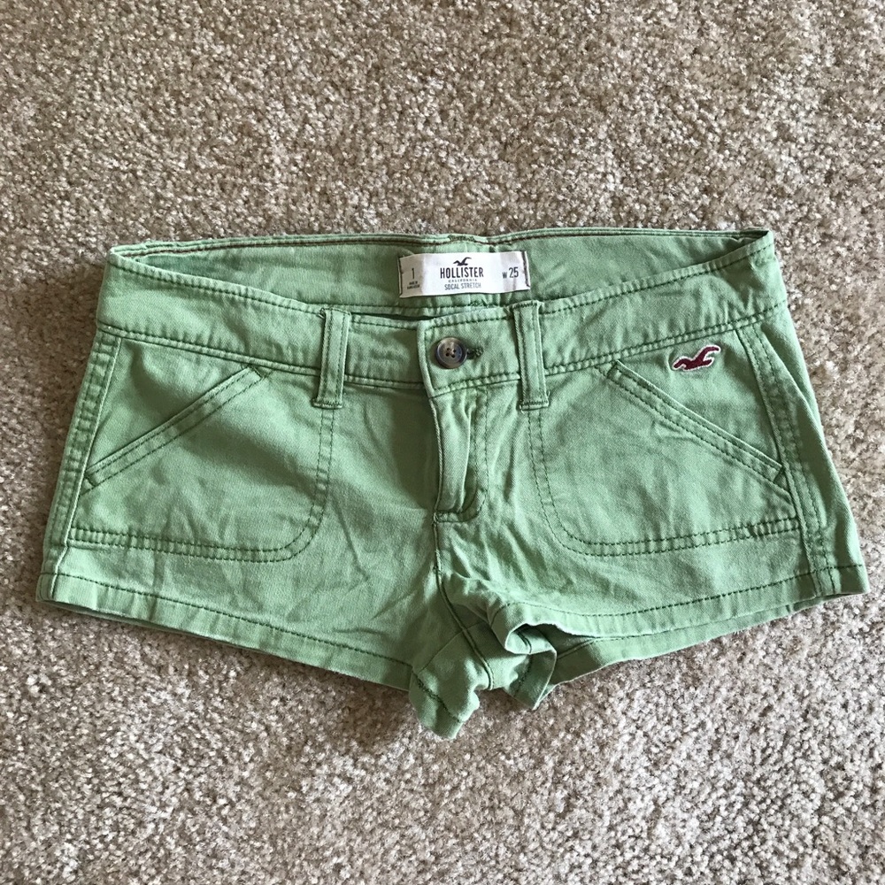Hollister- shorts